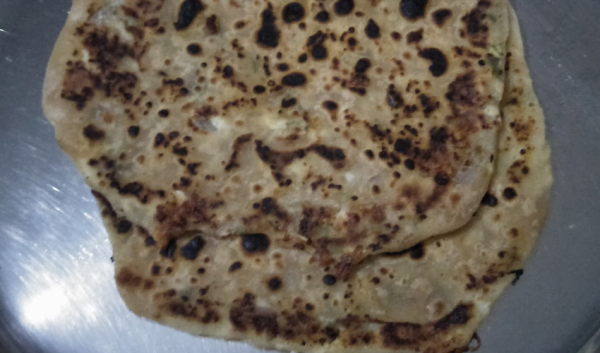 Cheesy Paneer Roti - Stuffed Roti Recipe at Cooking Revived